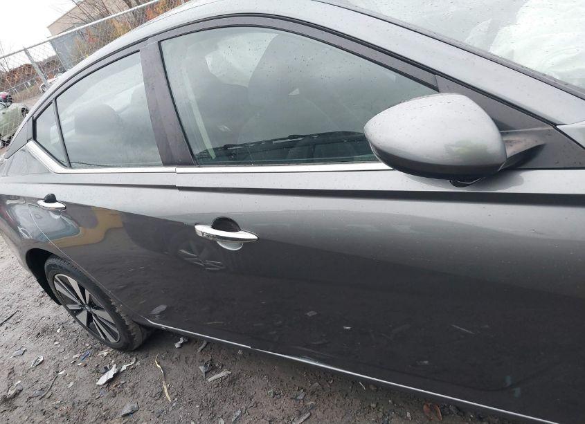 Photo 14 of 2021 Nissan Altima SV INTELLIGENT AWD (VIN 1N4BL4DW9MN375681)