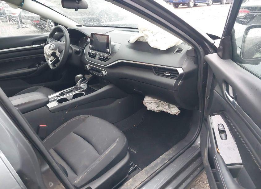 Photo 5 of 2021 Nissan Altima SV INTELLIGENT AWD (VIN 1N4BL4DW9MN375681)