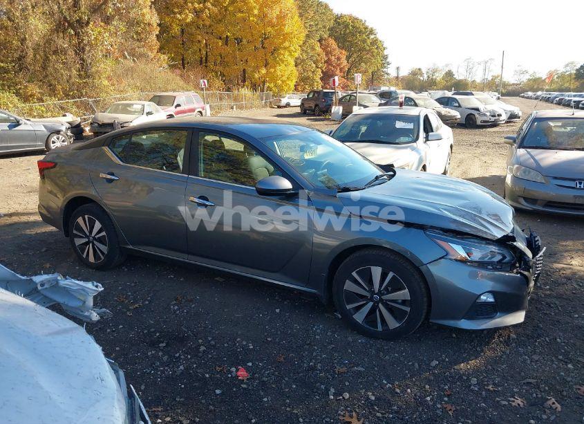 Photo 13 of 2021 Nissan Altima SV INTELLIGENT AWD (VIN 1N4BL4DW9MN384283)