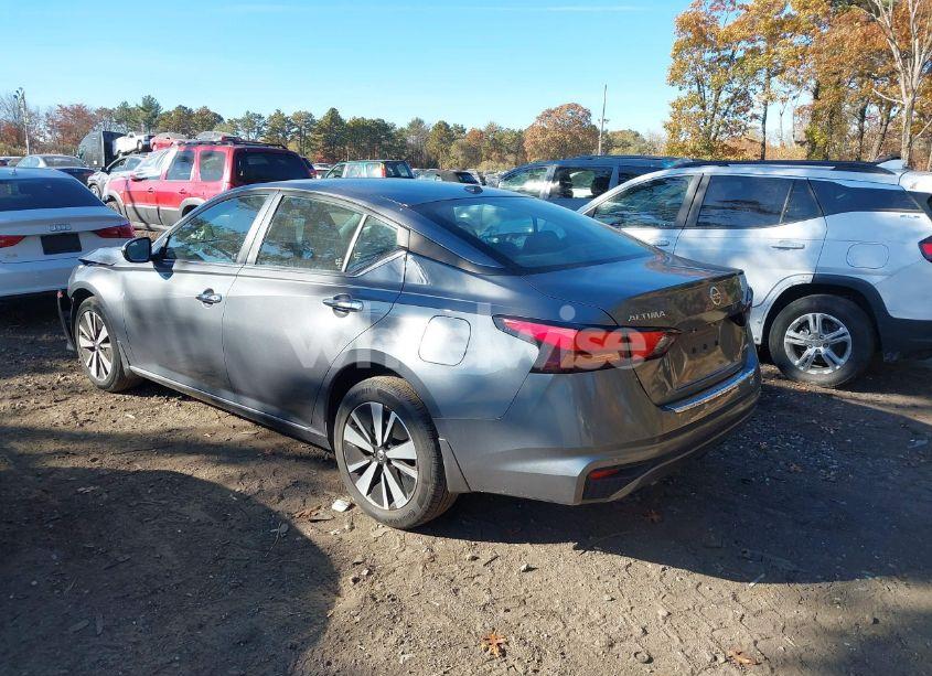 Photo 3 of 2021 Nissan Altima SV INTELLIGENT AWD (VIN 1N4BL4DW9MN384283)