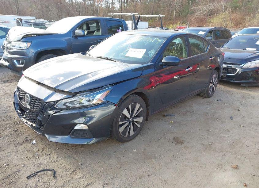 Photo 2 of 2022 Nissan Altima SV INTELLIGENT AWD (VIN 1N4BL4DW9NN339796)