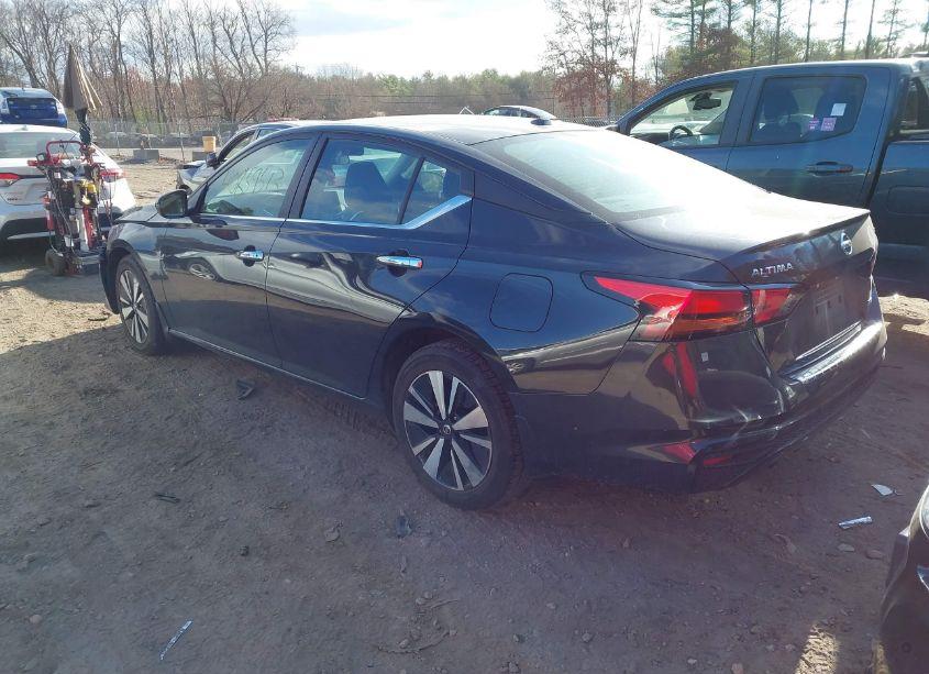 Photo 3 of 2022 Nissan Altima SV INTELLIGENT AWD (VIN 1N4BL4DW9NN339796)