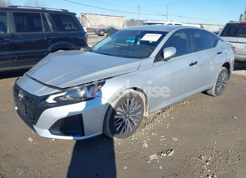 Photo 2 of 2023 Nissan Altima SV INTELLIGENT AWD (VIN 1N4BL4DW9PN305408)