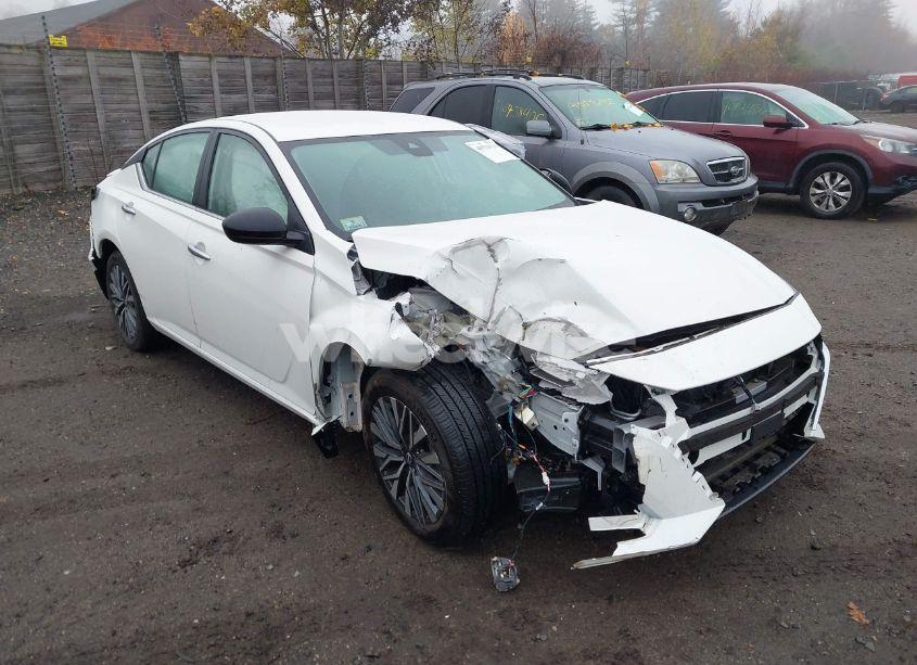 2024 Nissan Altima SV INTELLIGENT AWD (VIN 1N4BL4DW9RN401879) main photo