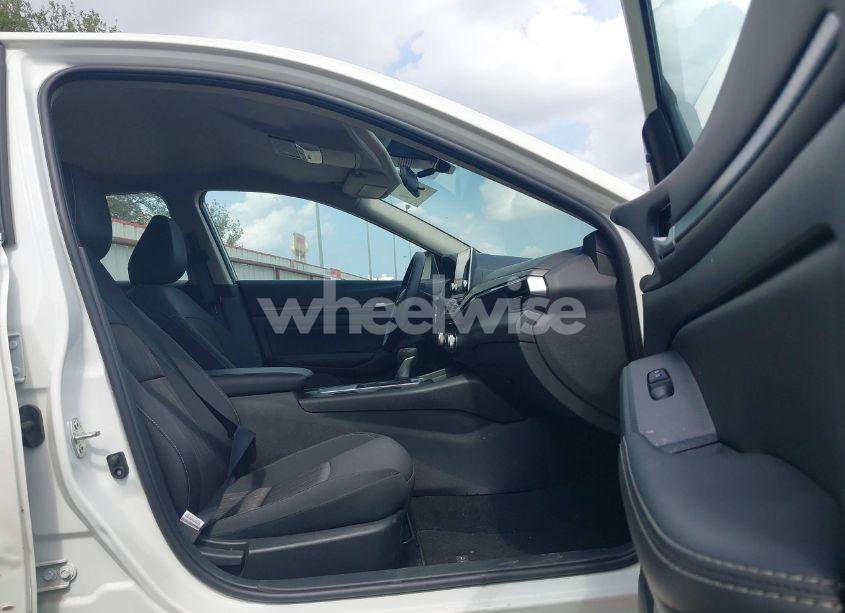 Photo 5 of 2025 Nissan Altima SV AWD (VIN 1N4BL4DW9SN338143)