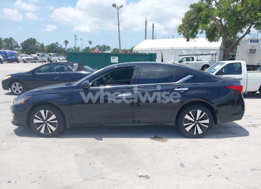 Photo 14 of 2019 Nissan Altima 2.5 SV (VIN 1N4BL4DWXKC194615)