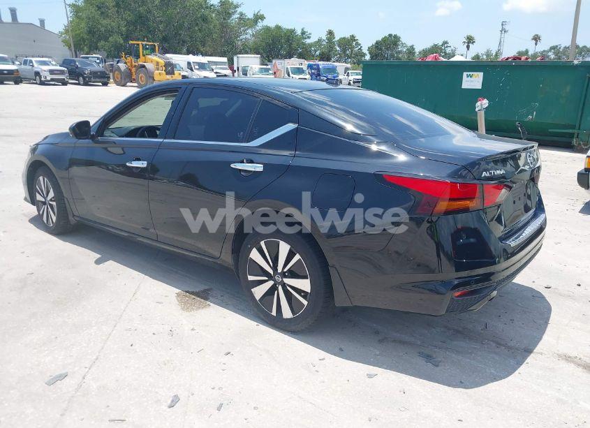 Photo 3 of 2019 Nissan Altima 2.5 SV (VIN 1N4BL4DWXKC194615)