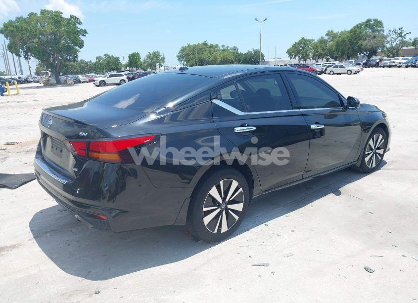 Photo 4 of 2019 Nissan Altima 2.5 SV (VIN 1N4BL4DWXKC194615)