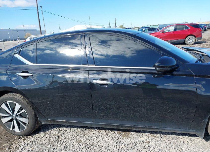 Photo 13 of 2019 Nissan Altima 2.5 SV (VIN 1N4BL4DWXKC250617)