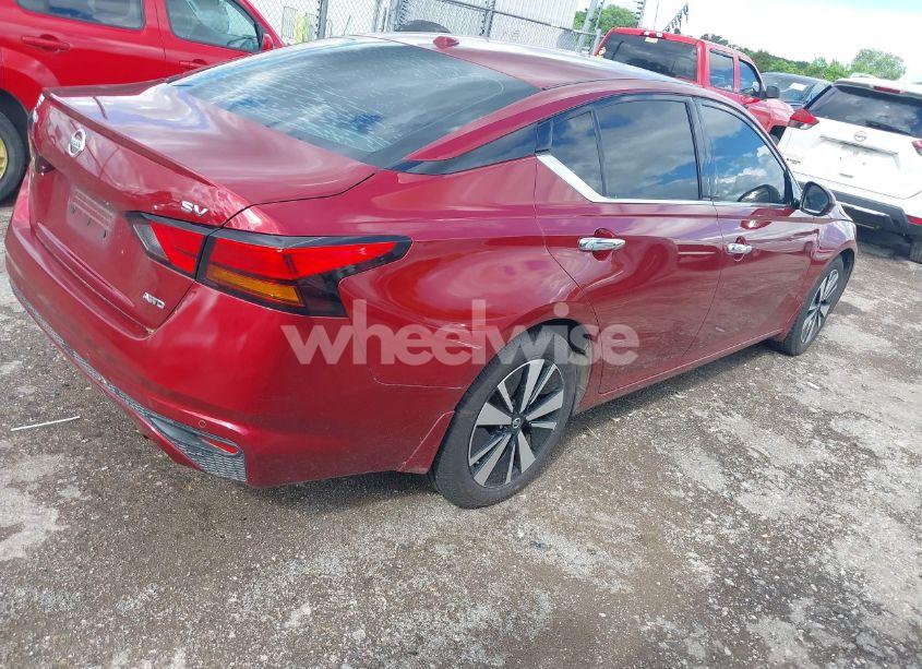 Photo 4 of 2019 Nissan Altima 2.5 SV (VIN 1N4BL4DWXKN301523)