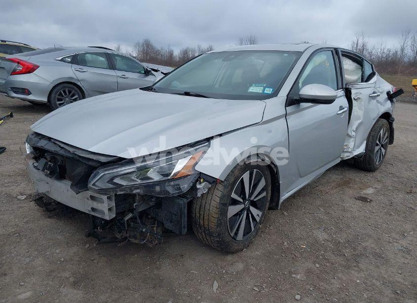Photo 2 of 2021 Nissan Altima SV INTELLIGENT AWD (VIN 1N4BL4DWXMN303145)