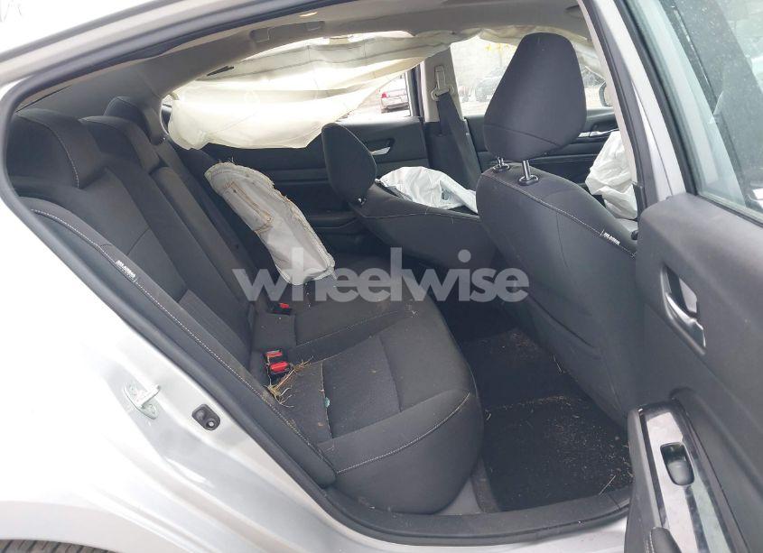 Photo 8 of 2021 Nissan Altima SV INTELLIGENT AWD (VIN 1N4BL4DWXMN303145)