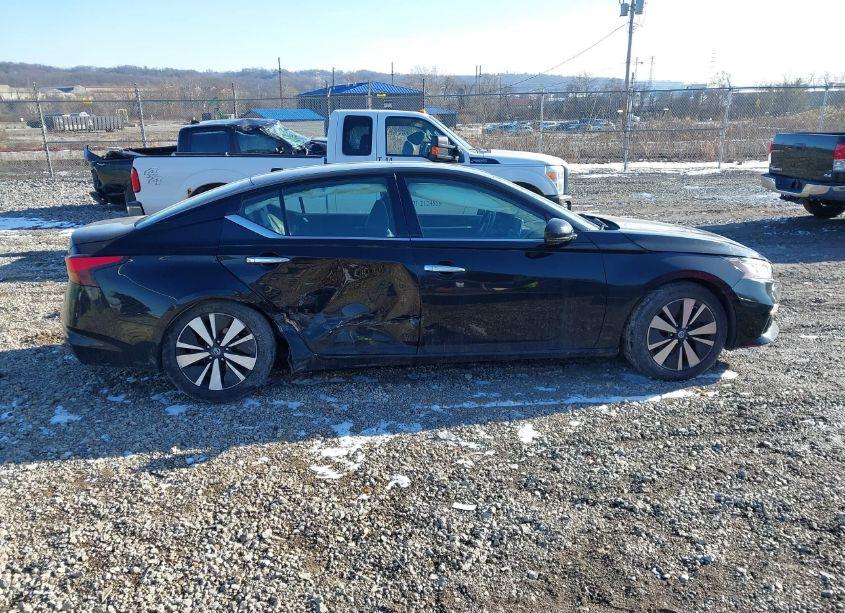 Photo 13 of 2019 Nissan Altima 2.5 SL (VIN 1N4BL4EV0KC208835)