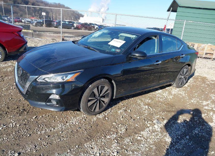 Photo 2 of 2019 Nissan Altima 2.5 SL (VIN 1N4BL4EV0KC208835)
