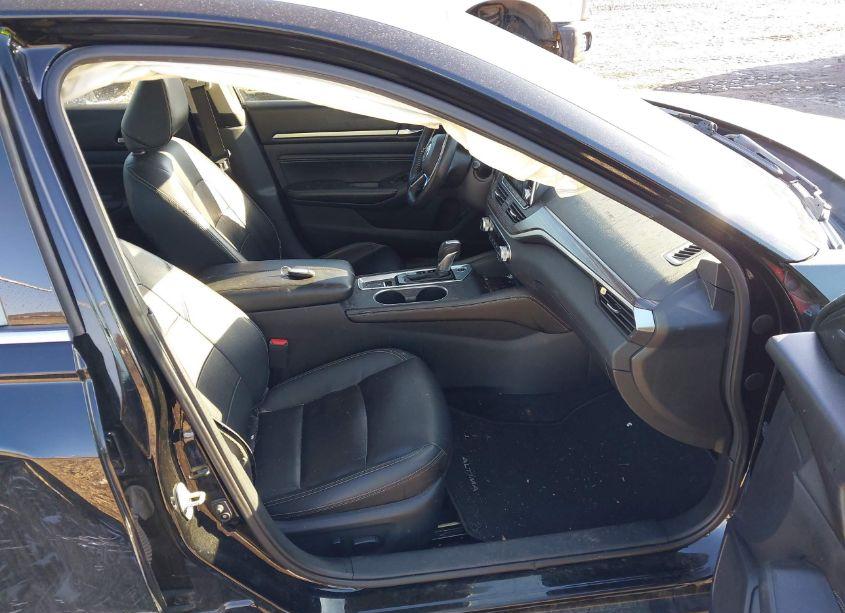 Photo 5 of 2019 Nissan Altima 2.5 SL (VIN 1N4BL4EV0KC208835)