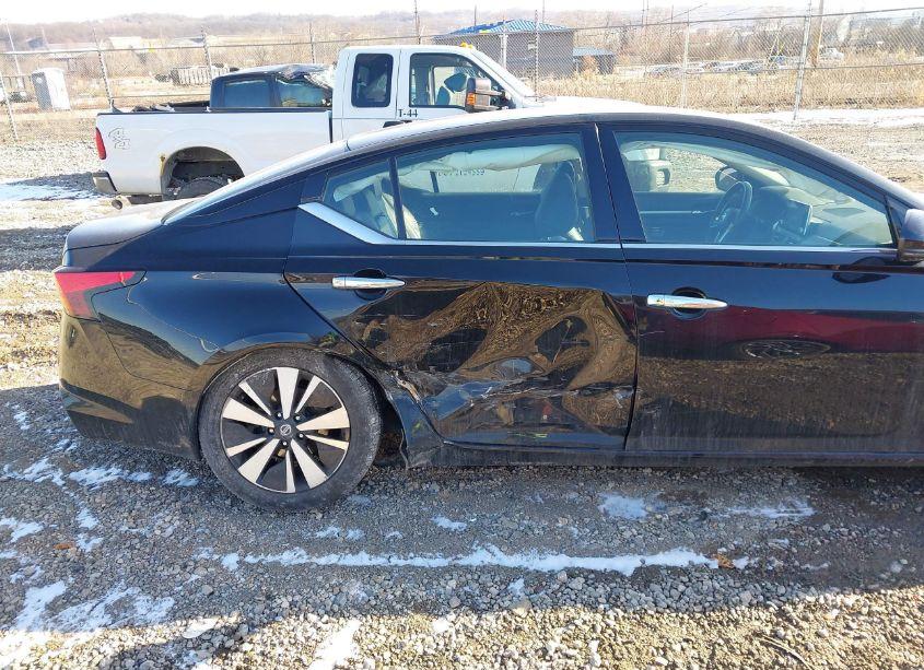 Photo 6 of 2019 Nissan Altima 2.5 SL (VIN 1N4BL4EV0KC208835)