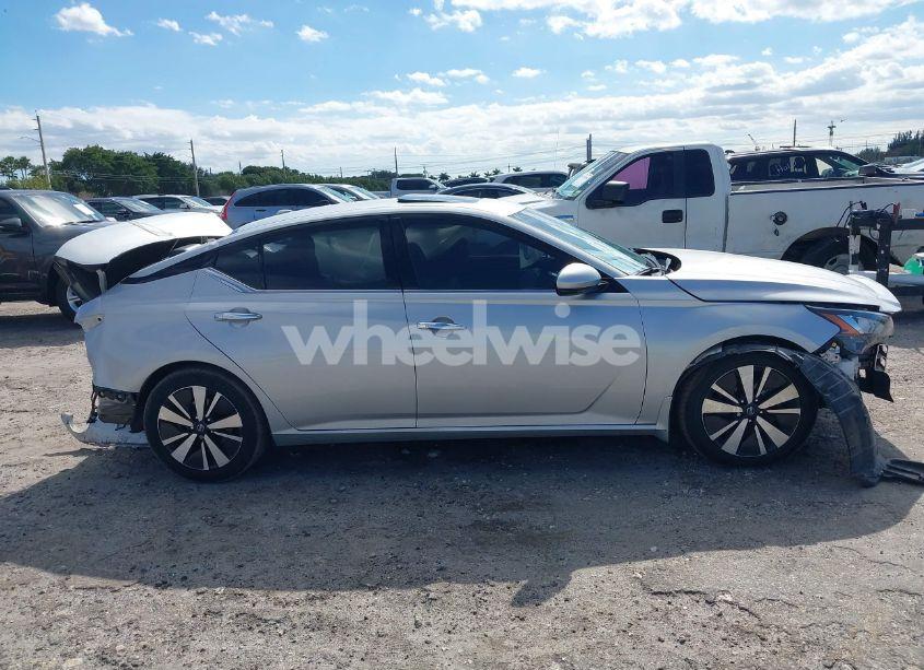 Photo 14 of 2022 Nissan Altima SL FWD (VIN 1N4BL4EV0NN401558)