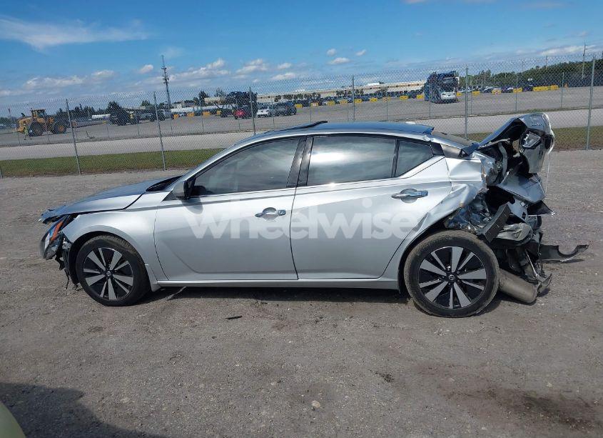 Photo 15 of 2022 Nissan Altima SL FWD (VIN 1N4BL4EV0NN401558)