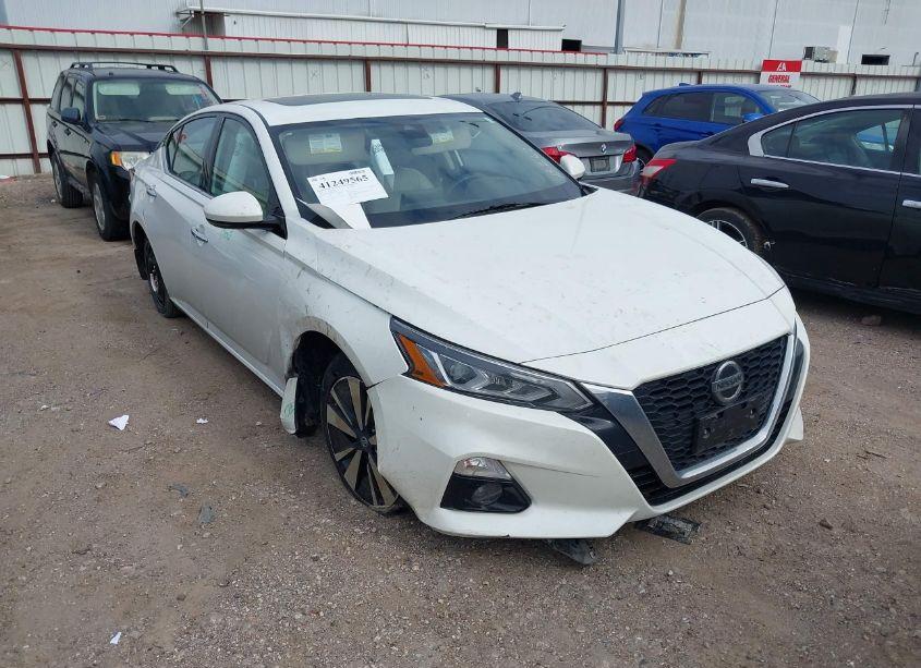 2022 Nissan Altima SL FWD (VIN 1N4BL4EV0NN406839) main photo