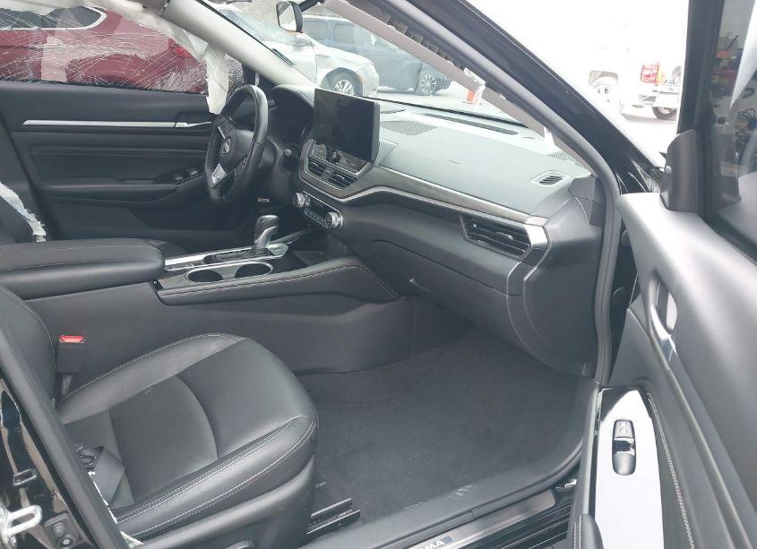 Photo 5 of 2023 Nissan Altima SL FWD (VIN 1N4BL4EV0PN303438)