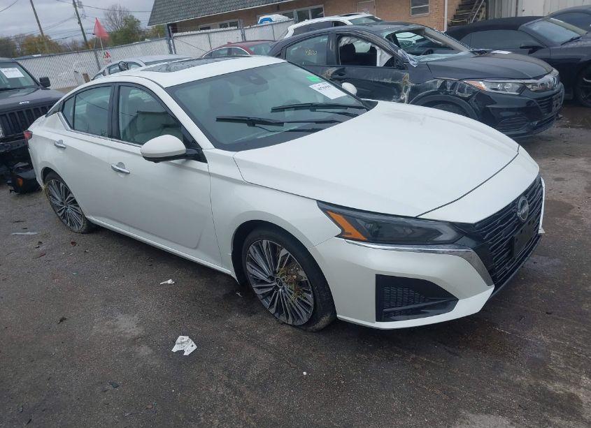 2024 Nissan Altima SL FWD (VIN 1N4BL4EV0RN343005) main photo