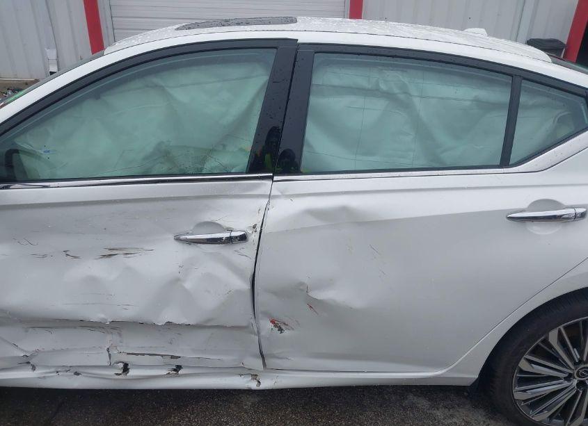 Photo 14 of 2024 Nissan Altima SL FWD (VIN 1N4BL4EV0RN343005)