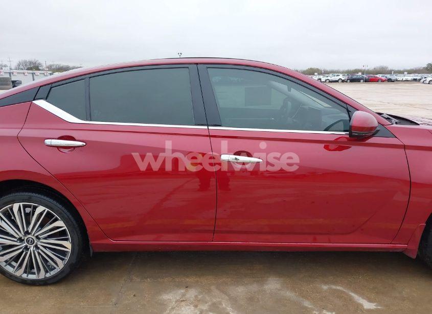 Photo 13 of 2024 Nissan Altima SL FWD (VIN 1N4BL4EV0RN353940)