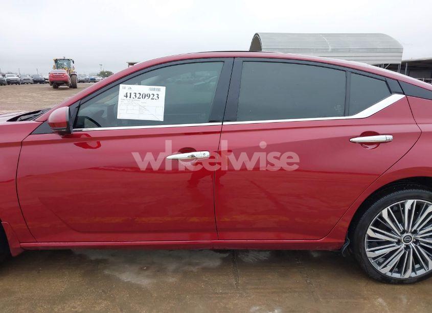 Photo 14 of 2024 Nissan Altima SL FWD (VIN 1N4BL4EV0RN353940)