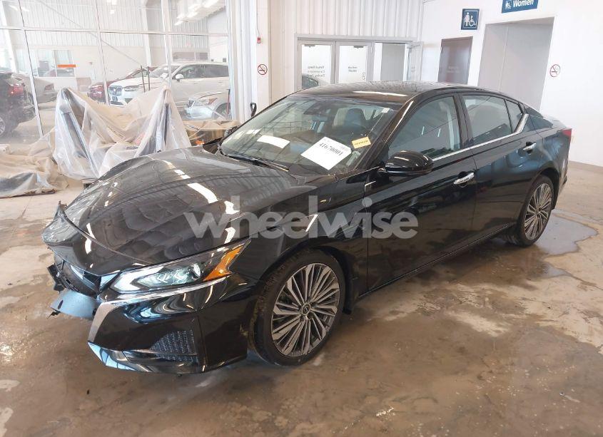 Photo 2 of 2024 Nissan Altima SL FWD (VIN 1N4BL4EV0RN366316)