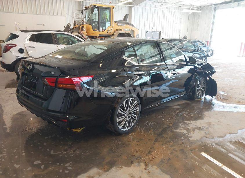 Photo 4 of 2024 Nissan Altima SL FWD (VIN 1N4BL4EV0RN366316)