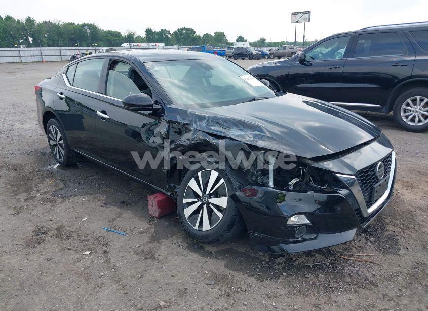2019 Nissan Altima 2.5 SL (VIN 1N4BL4EV1KC113619) main photo