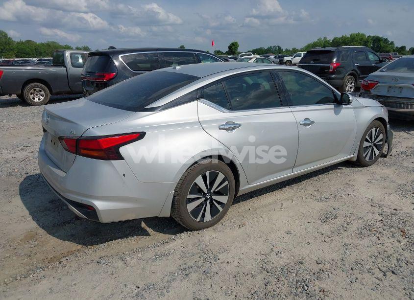 Photo 4 of 2019 Nissan Altima 2.5 SL (VIN 1N4BL4EV1KC125818)