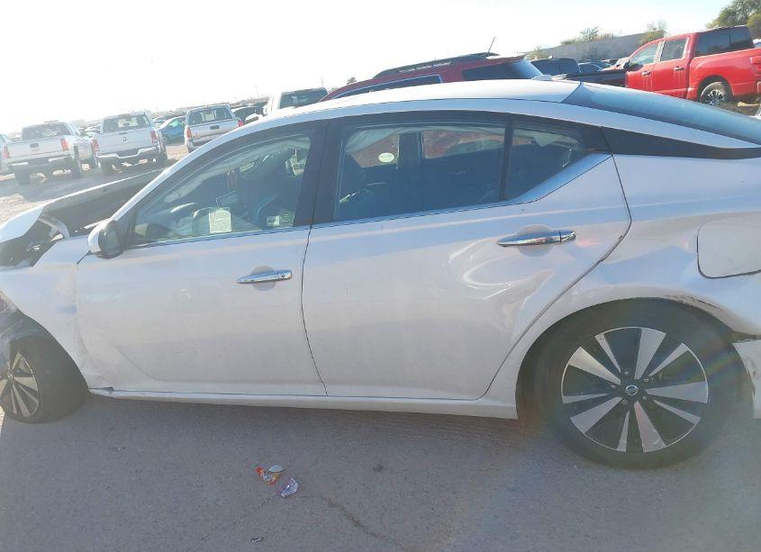 Photo 14 of 2019 Nissan Altima 2.5 SL (VIN 1N4BL4EV1KC128363)