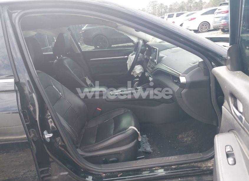 Photo 5 of 2019 Nissan Altima 2.5 SL (VIN 1N4BL4EV1KC160052)