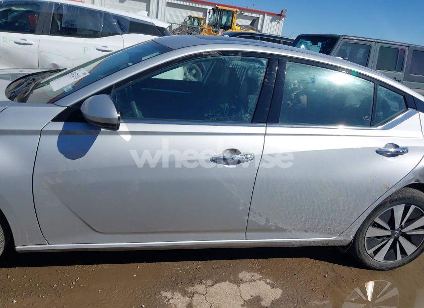 Photo 14 of 2019 Nissan Altima 2.5 SL (VIN 1N4BL4EV1KN311105)