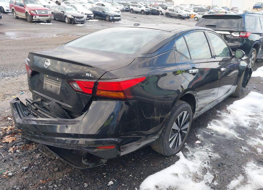 Photo 4 of 2020 Nissan Altima SL FWD (VIN 1N4BL4EV1LC131054)