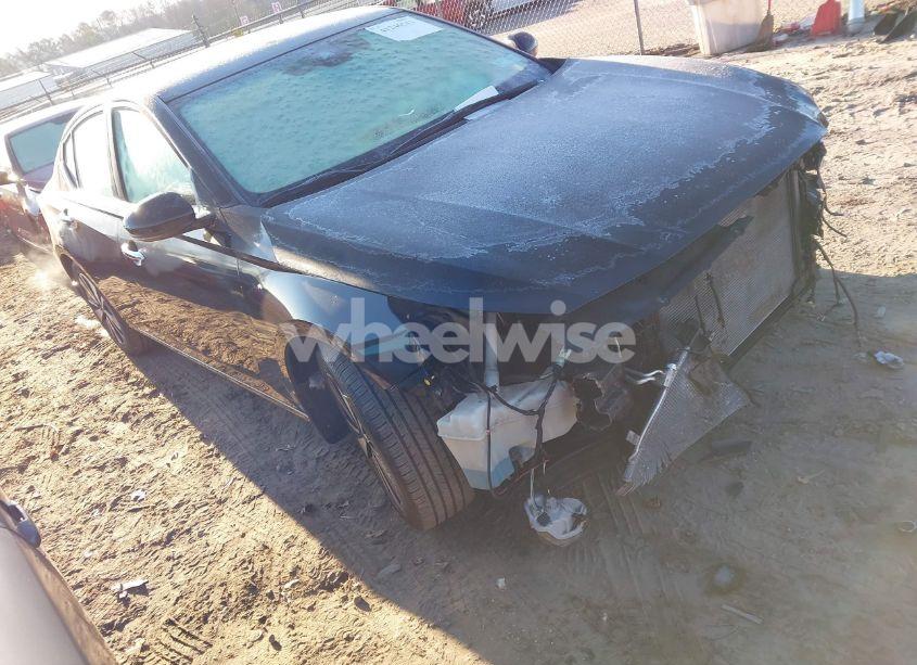 2020 Nissan Altima SL FWD (VIN 1N4BL4EV1LC141468) main photo