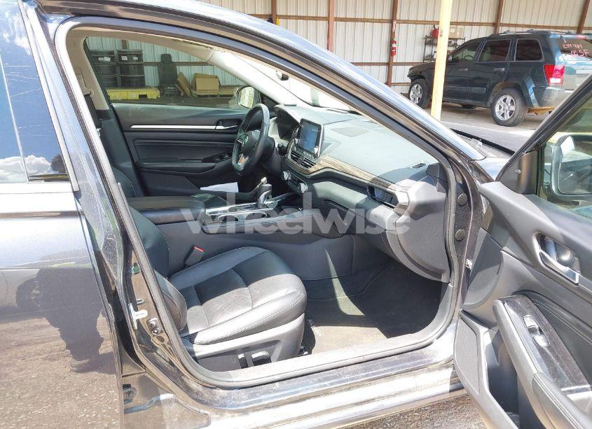 Photo 5 of 2020 Nissan Altima SL FWD (VIN 1N4BL4EV1LC141566)