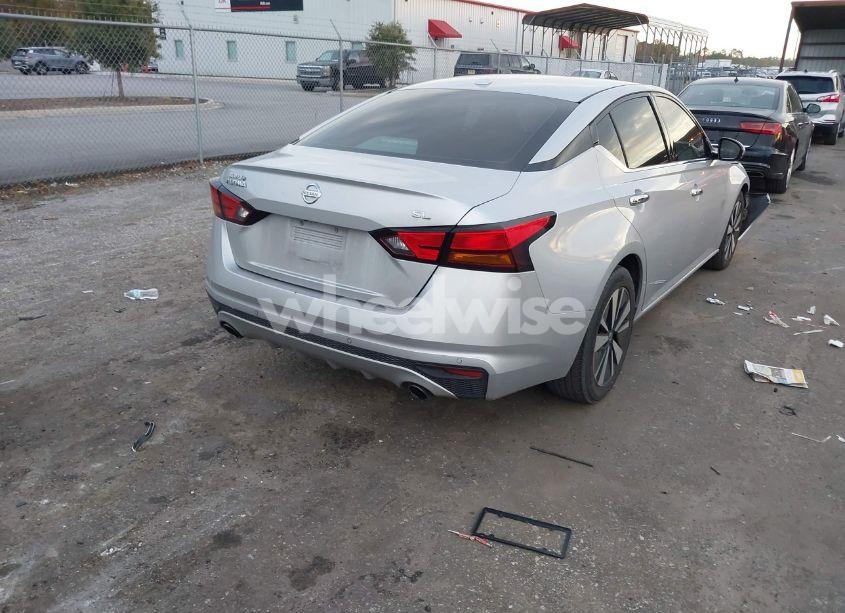 Photo 4 of 2020 Nissan Altima SL FWD (VIN 1N4BL4EV1LC207114)