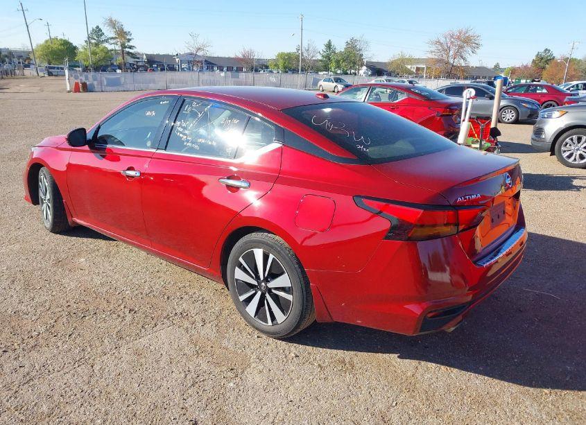 Photo 3 of 2021 Nissan Altima SL FWD (VIN 1N4BL4EV1MN312967)