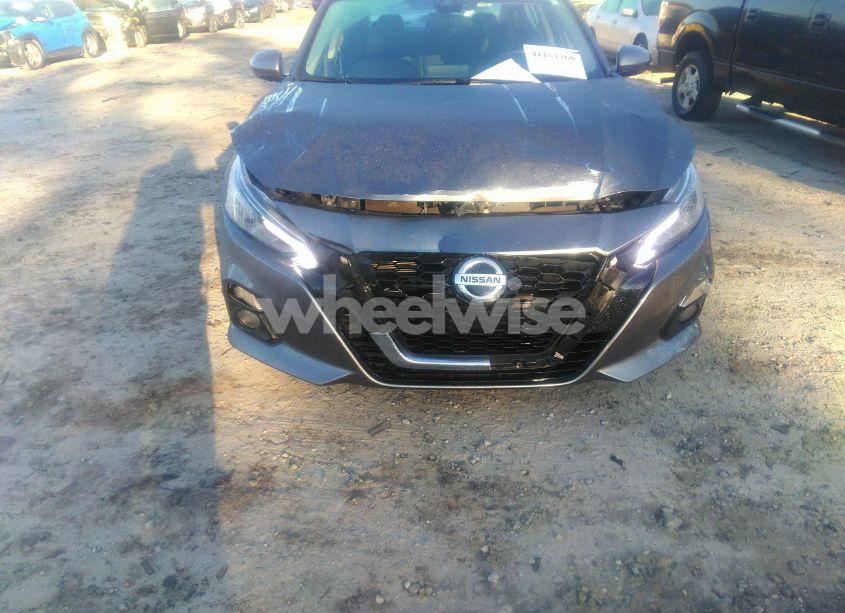 Photo 6 of 2021 Nissan Altima SL FWD (VIN 1N4BL4EV1MN354670)