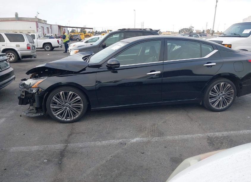 Photo 14 of 2023 Nissan Altima SL FWD (VIN 1N4BL4EV1PN366208)