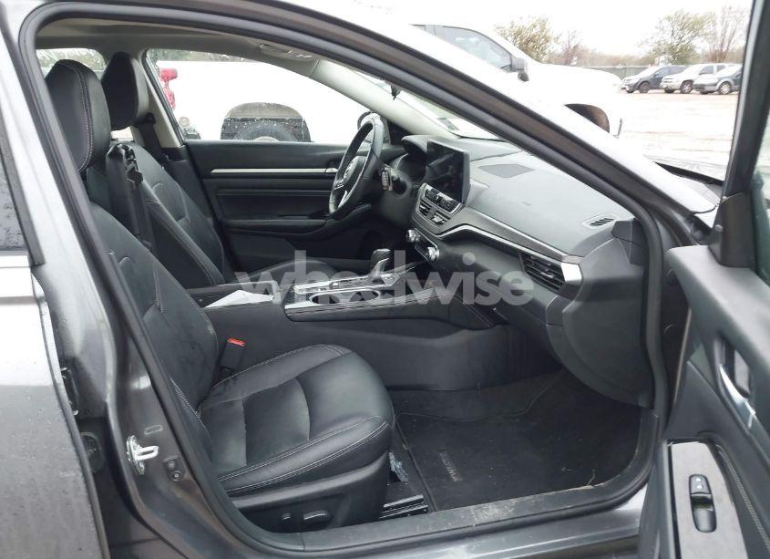 Photo 5 of 2023 Nissan Altima SL FWD (VIN 1N4BL4EV1PN368718)