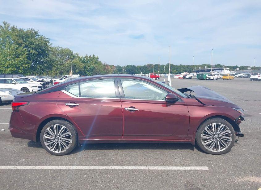 Photo 13 of 2023 Nissan Altima SL FWD (VIN 1N4BL4EV1PN377449)