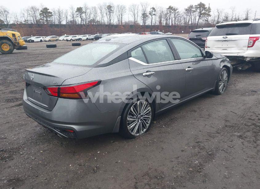 Photo 4 of 2025 Nissan Altima SL FWD (VIN 1N4BL4EV1SN314568)