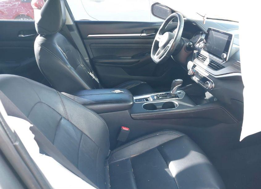 Photo 5 of 2019 Nissan Altima 2.5 SL (VIN 1N4BL4EV2KC138643)