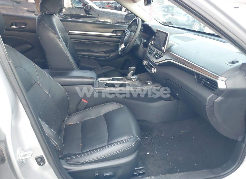 Photo 5 of 2019 Nissan Altima 2.5 SL (VIN 1N4BL4EV2KC162537)