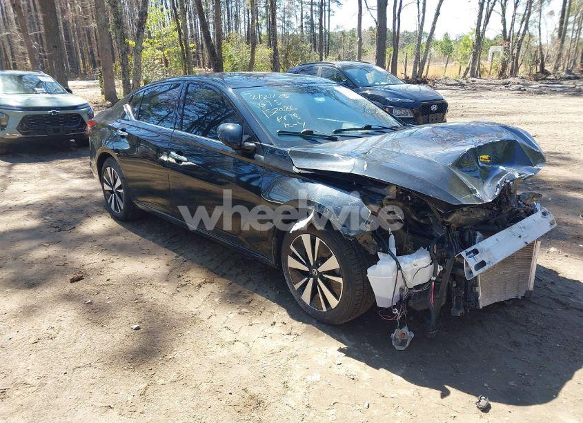 2019 Nissan Altima 2.5 SL (VIN 1N4BL4EV2KC236359) main photo