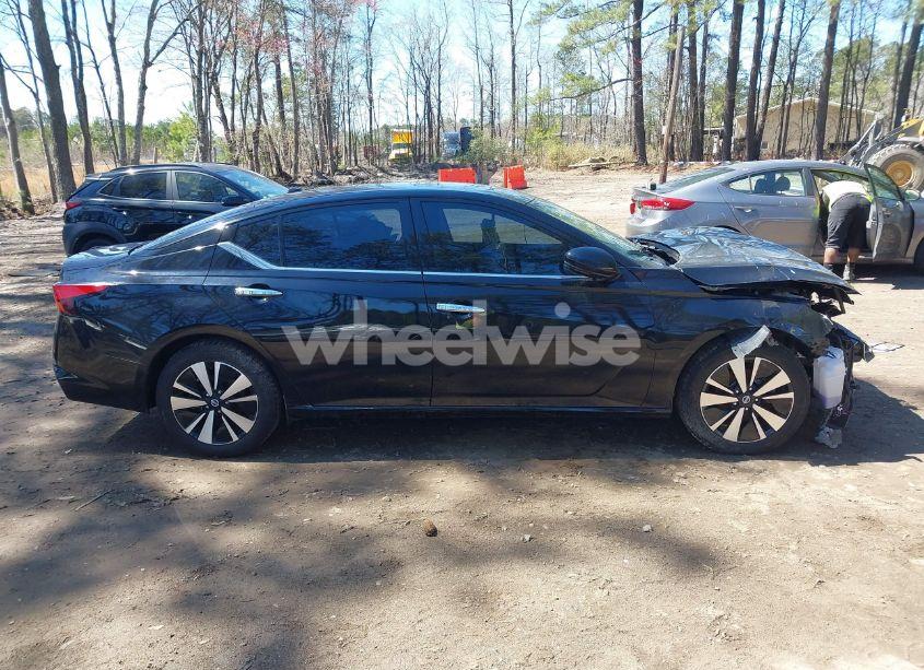 Photo 14 of 2019 Nissan Altima 2.5 SL (VIN 1N4BL4EV2KC236359)