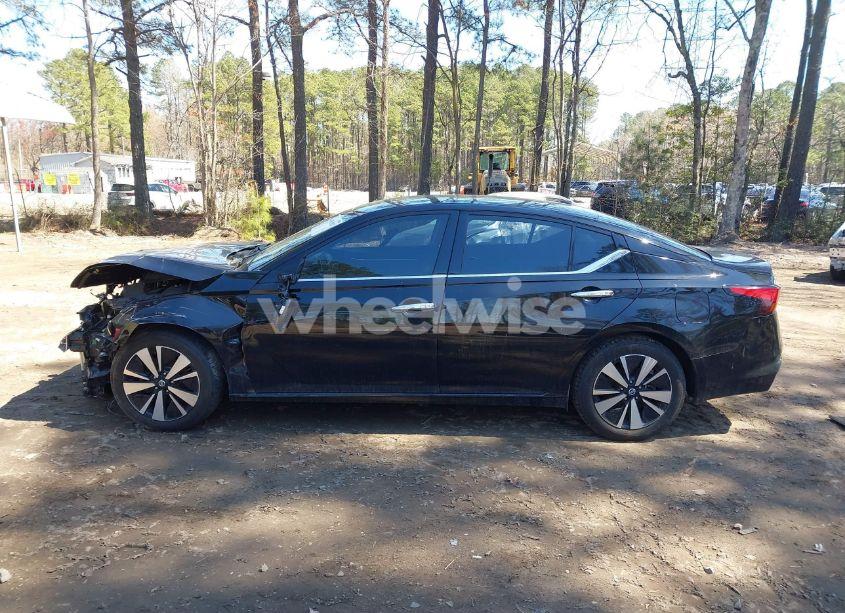 Photo 15 of 2019 Nissan Altima 2.5 SL (VIN 1N4BL4EV2KC236359)